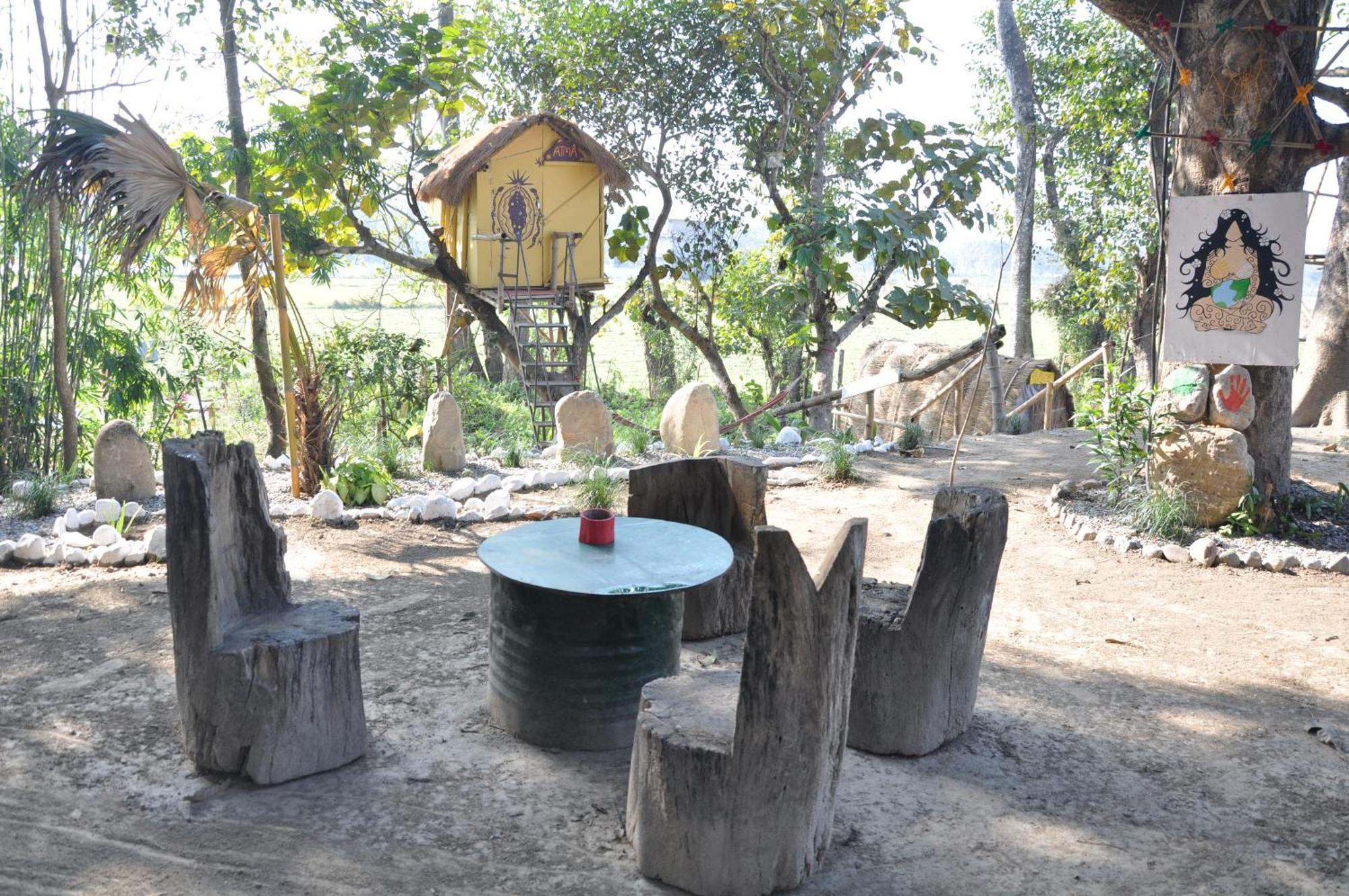 Pemsee'S Tree Town - Eco-Friendly,Tree House Hostel سوراها المظهر الخارجي الصورة