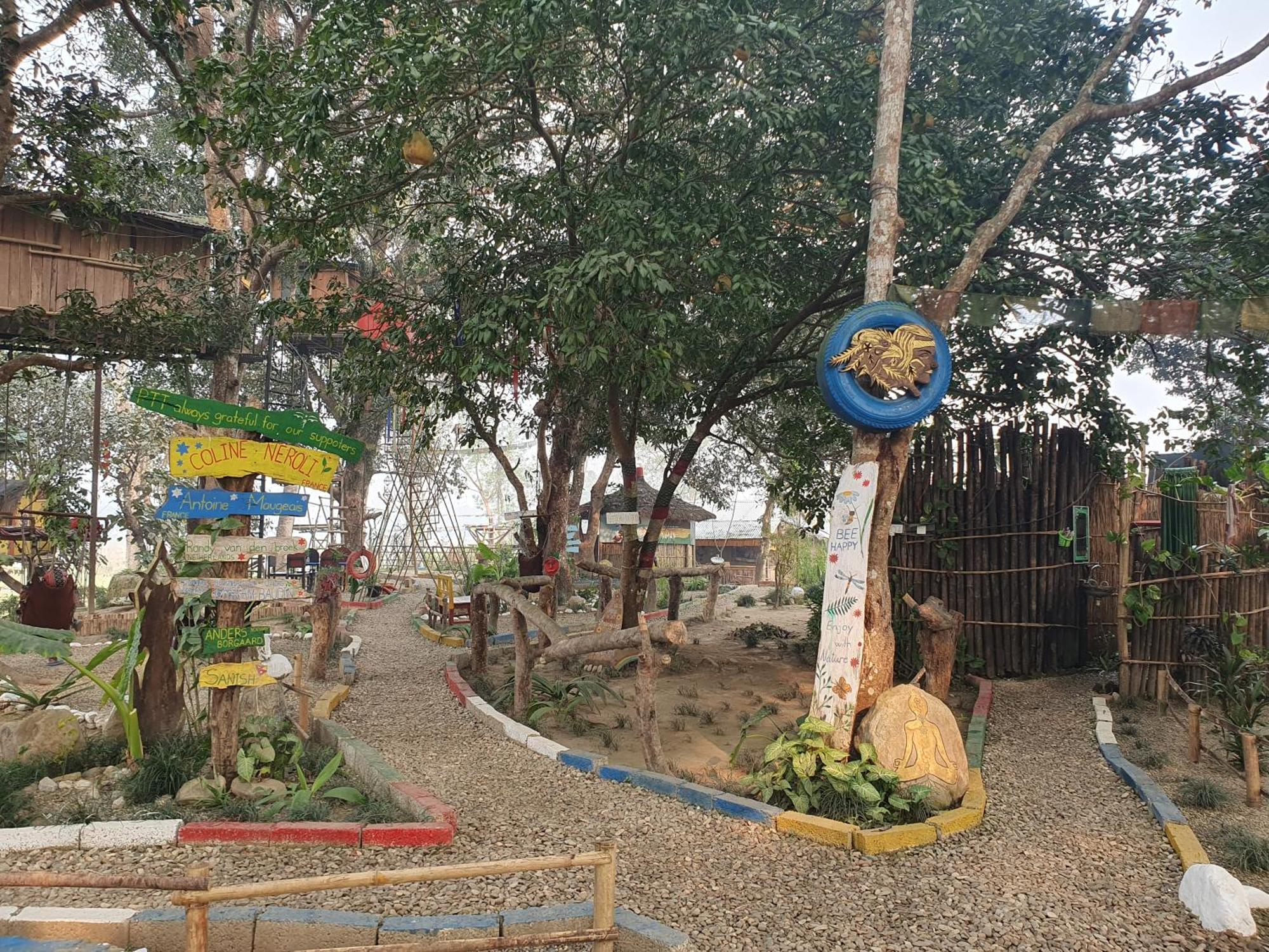 Pemsee'S Tree Town - Eco-Friendly,Tree House Hostel سوراها المظهر الخارجي الصورة